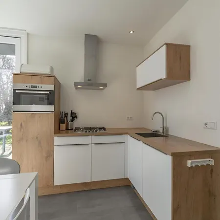 Holiday home With Spacious Garden *