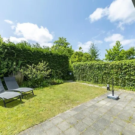 Holiday home With Spacious Garden *