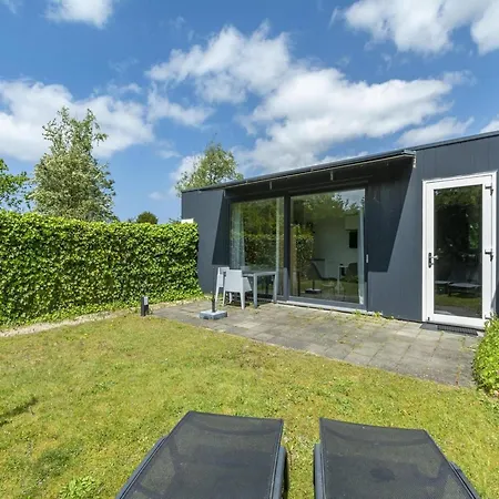 Holiday home With Spacious Garden