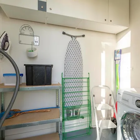 Ferienhaus Modern Coastal Escape Sint Maartensvlotbrug