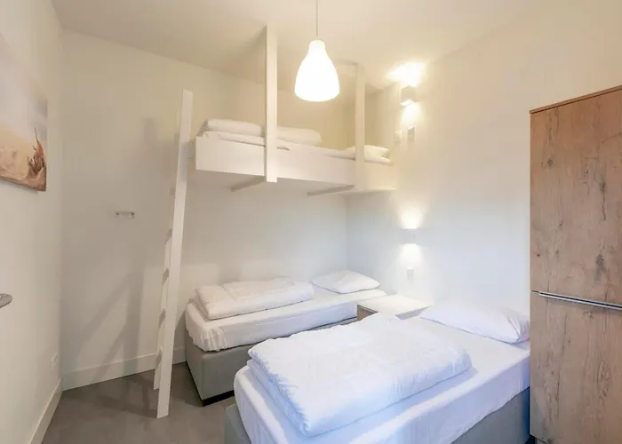 Modern Coastal Escape * Sint Maartensvlotbrug