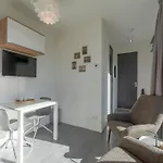 Modern Coastal Escape Nyaraló *